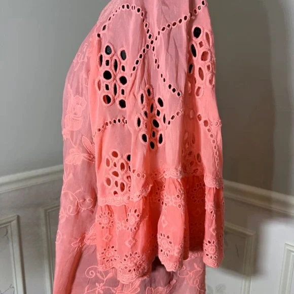 Johnny Was Embroidered Blouse Size L - Picture 2 of 10